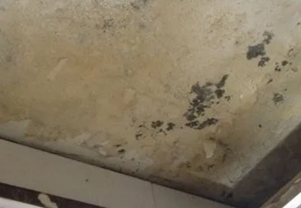 宿迁阳台漏水维修公司分享下宿迁卫生间渗水维修需要注意哪些问题。